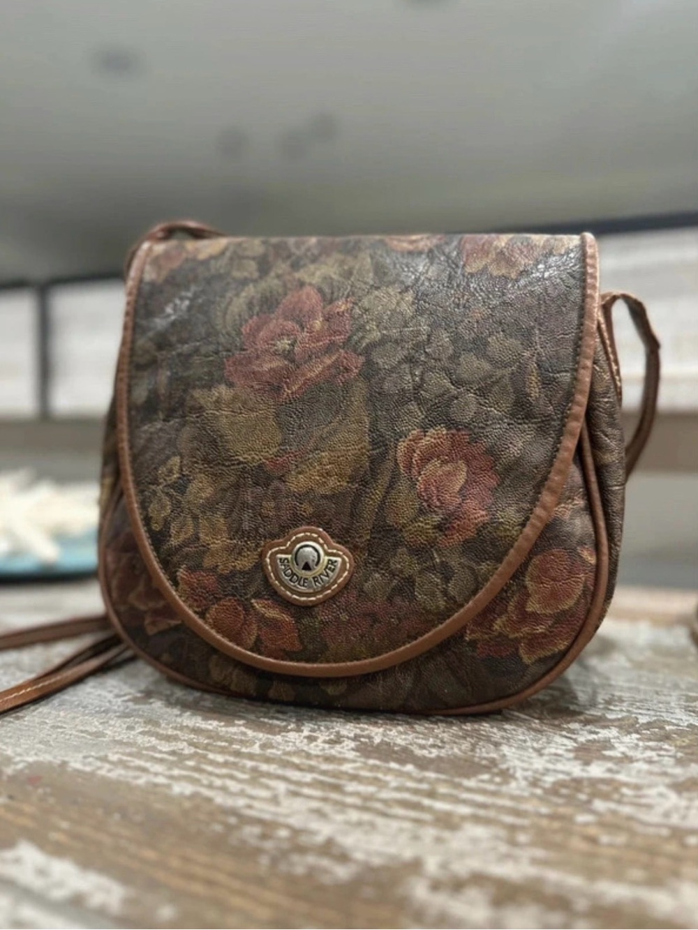 Vintage Saddle River floral tapestry crossbody bag